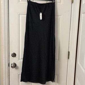 NEW Chic Black Maxi Polka Dot Skirt With Leg Slit SZ SMALL